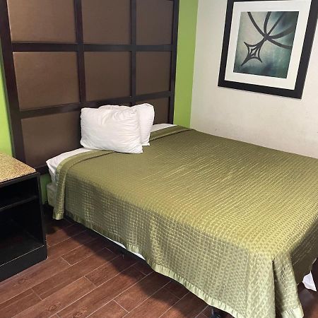 Sunrise Extended Stay Hotel Montgomery Exterior foto